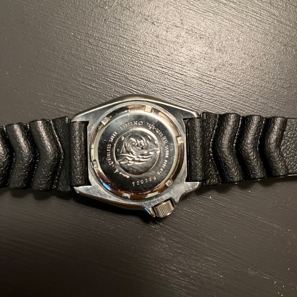 Seiko Automatic Diver SKX007 / 7S26-0020 - Picture 5 of 7